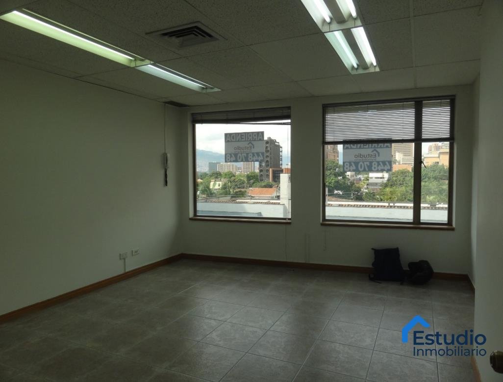 VENTA OFICINA ASTORGA EL POBLADO MEDELLIN COD 1180085