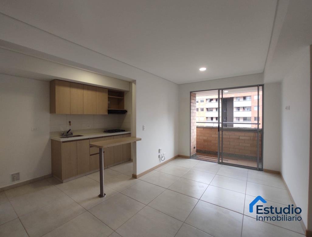 VENTA APARTAMENTO ITAGUI COD 1455463 