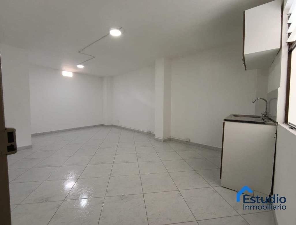 ARRIENDO MEDELLIN OFICINA SURAMERICANA COD 1583359