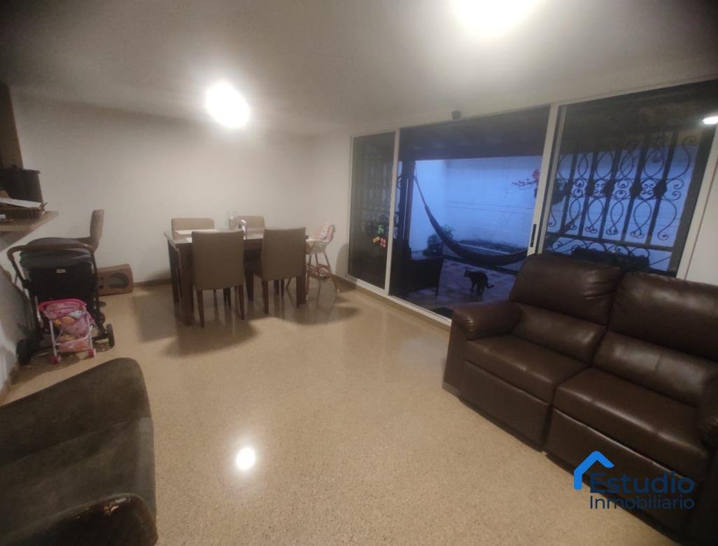 VENTA CASA MEDELLIN BELEN COD 1583376