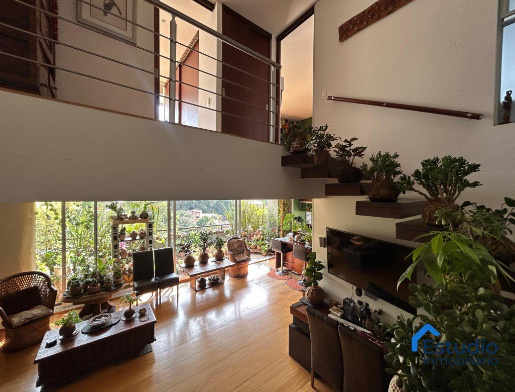 VENTA APARTAMENTO PROVENZA MEDELLIN COD 1603075
