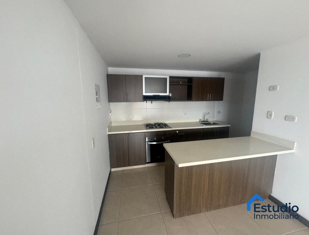 VENTA APARTAMENTO SABANETA COD 1623326