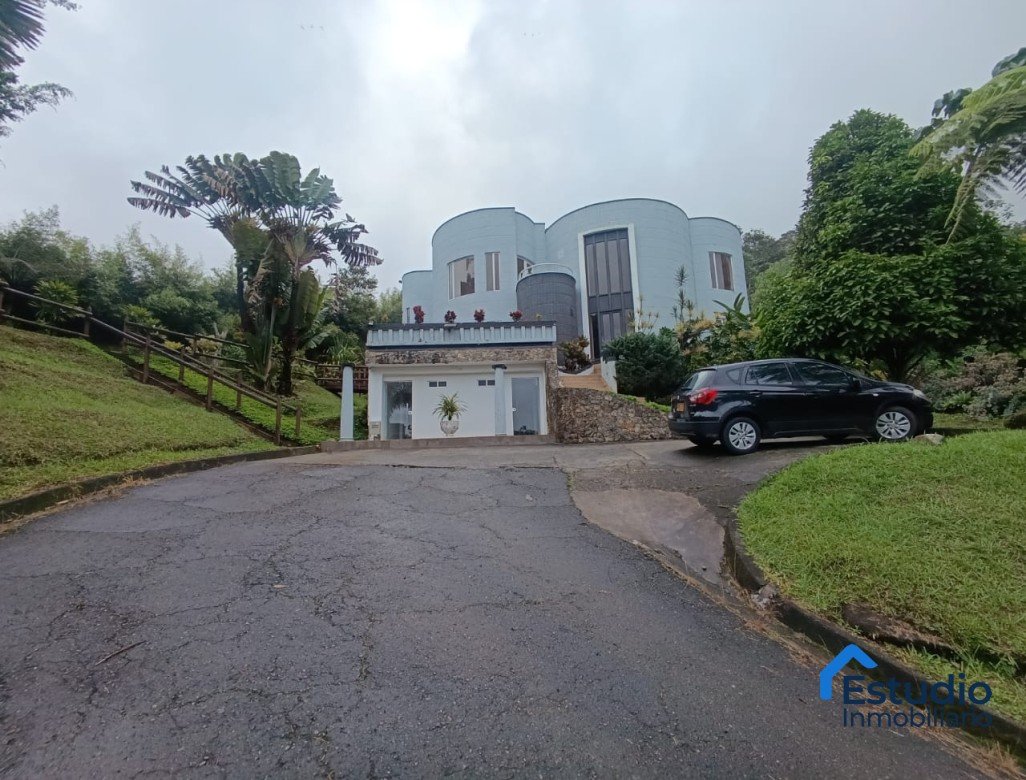 VENTA CASA COLA DEL ZORRO MEDELLIN COD 1648616