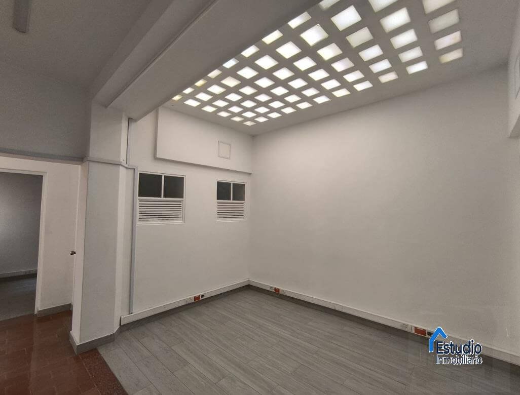 ARRIENDO MEDELLIN CASA COMERCIAL BOSTON COD 1655466