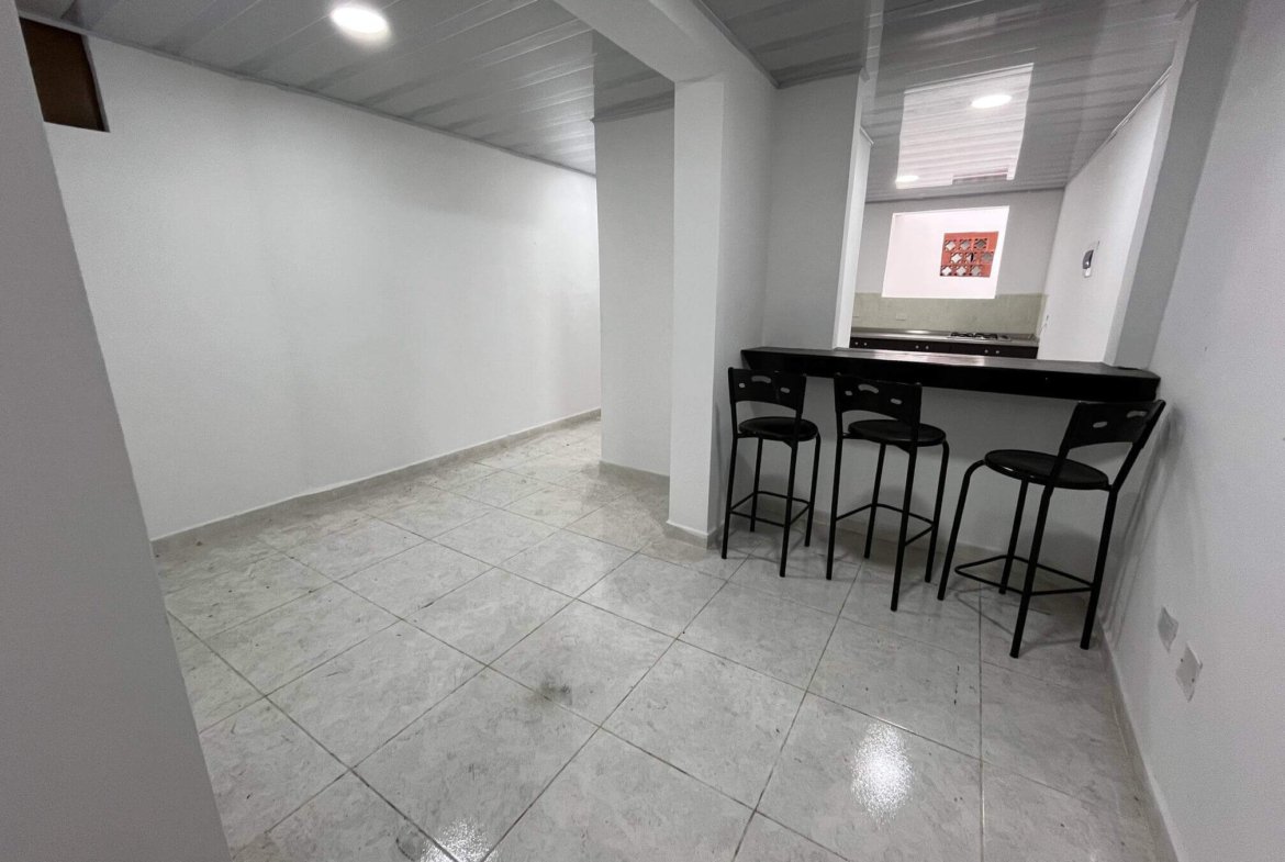 ARRIENDO MEDELLIN APARTAMENTO PRADO CENTRO COD 1614738