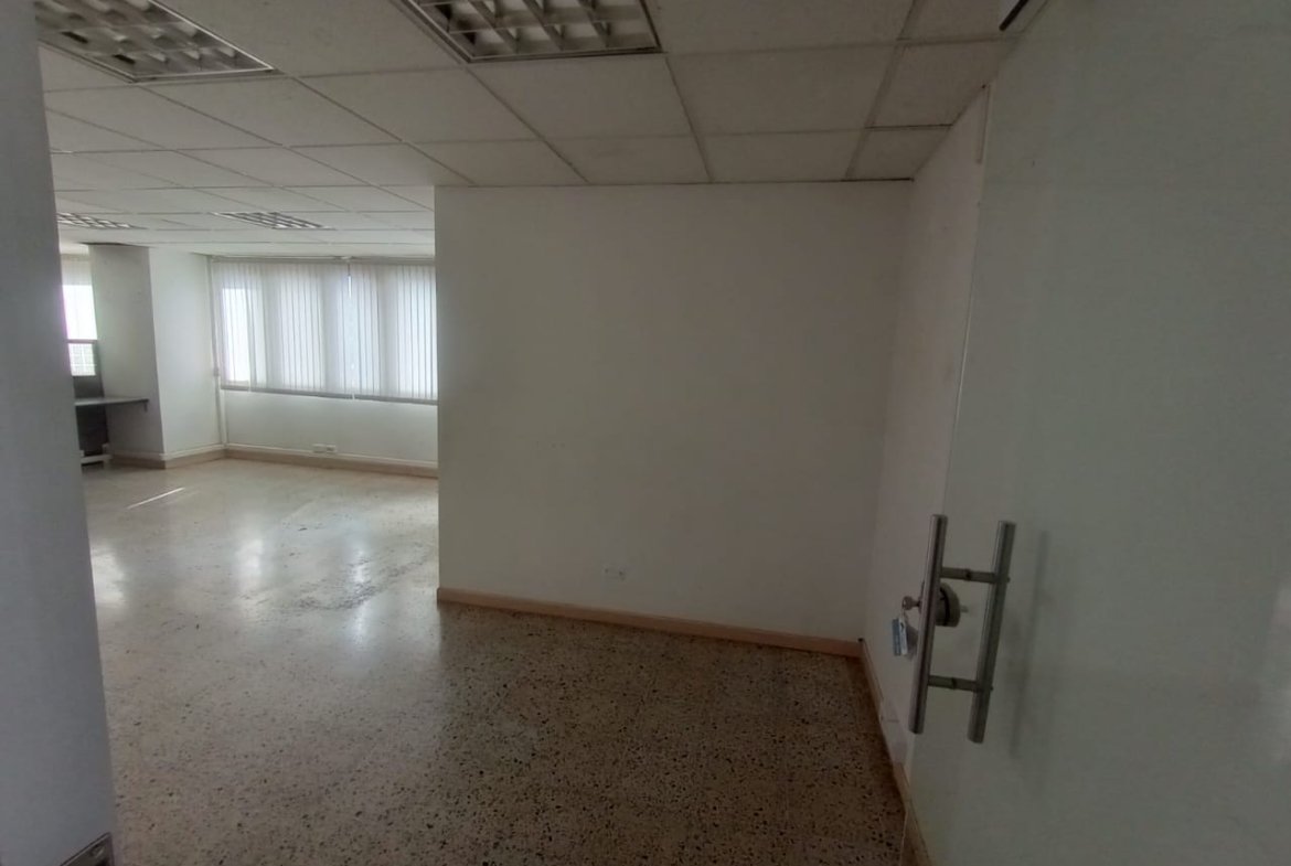 ARRIENDO MEDELLIN OFICINA CENTRO