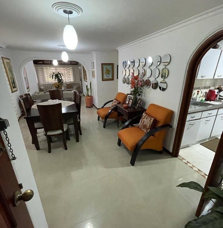 ARRIENDO MEDELLIN APARTAMENTO NUEVA VILLA DE ABURRA COD 1663201
