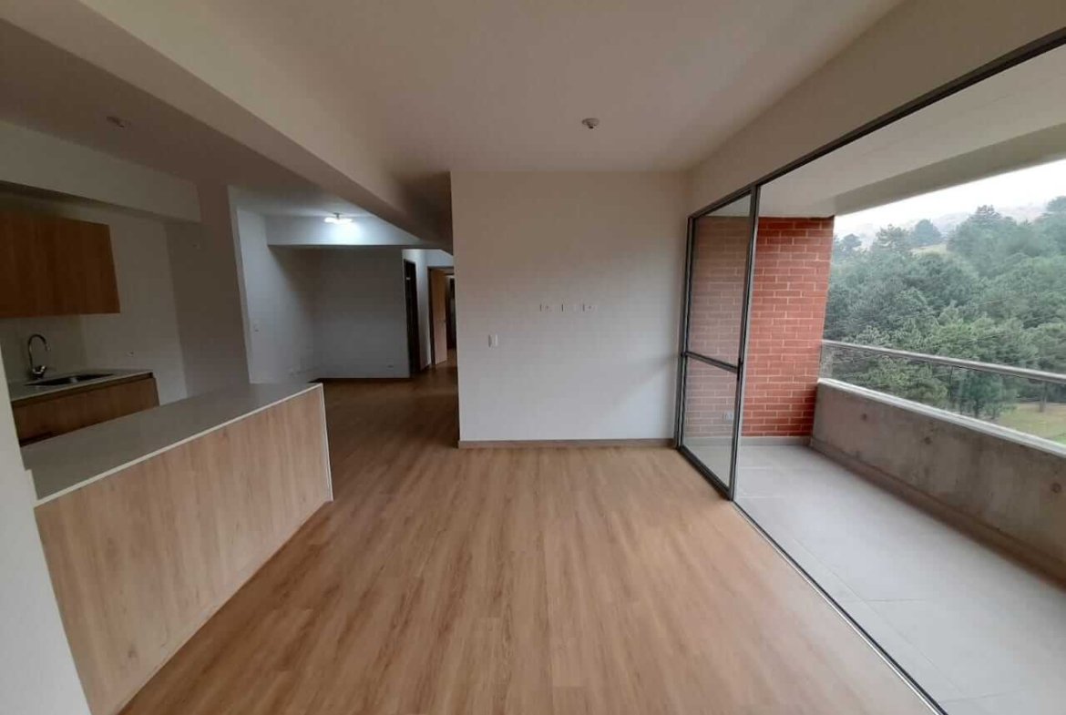 ARRIENDO BELLO APARTAMENTO AMAZONIA
