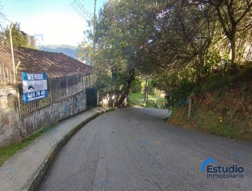 VENTA CASA LOTE MEDELLIN ROBLEDO COD 1272586