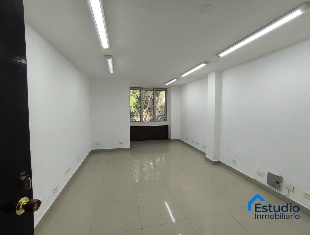 VENTA OFICINA MEDELLIN COD 1609445