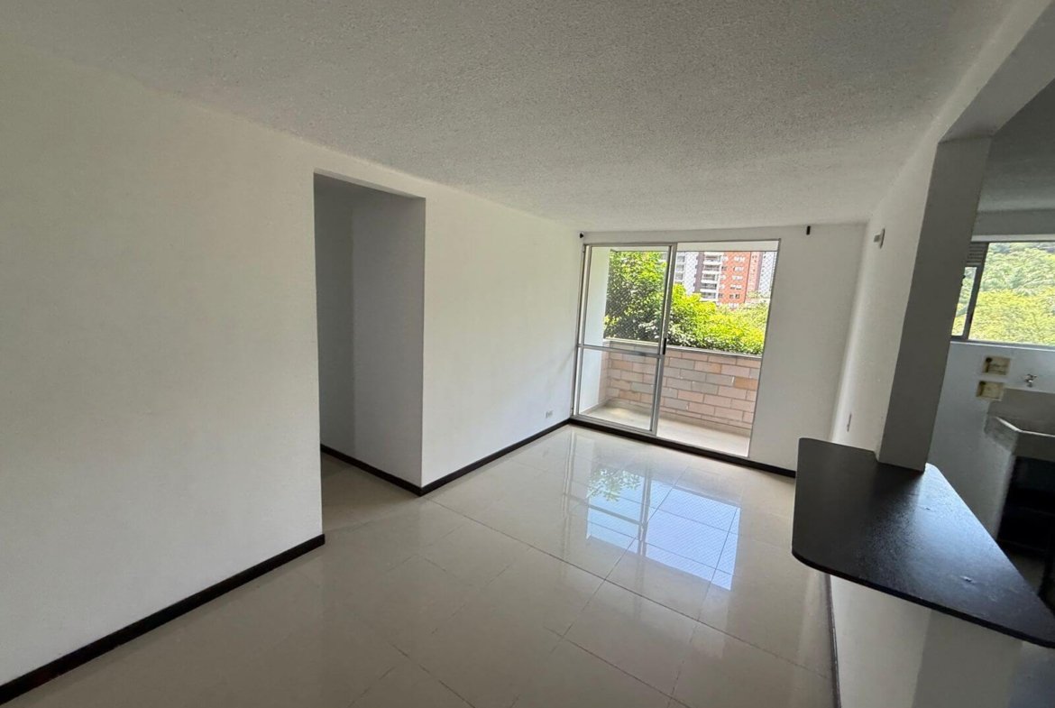 ARRIENDO MEDELLIN APARTAMENTO COD 1690679