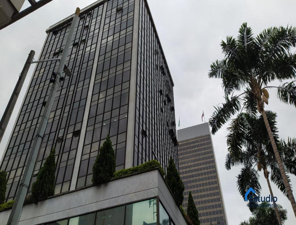 ARRIENDO MEDELLIN OFICINA COD 1096617