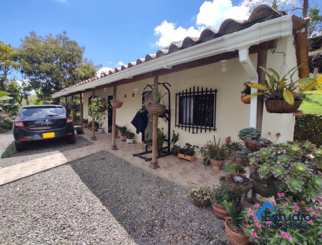 VENTA FINCA EL PEÑOL COD 1303024