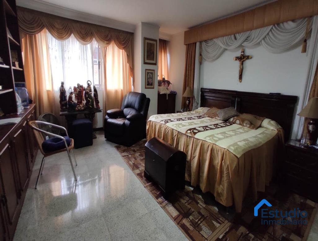 VENTA APARTAMENTO MEDELLIN COD 1371410