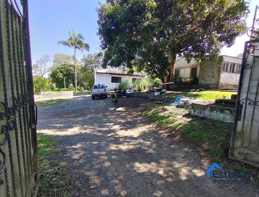 VENTA LOTE PEREIRA CERRTITOS COD 1422673
