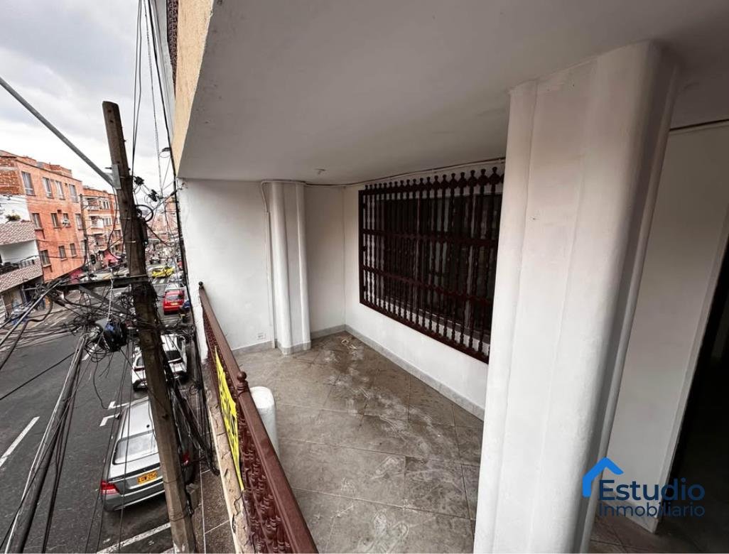 VENTA CASA BELLO COD 1593786
