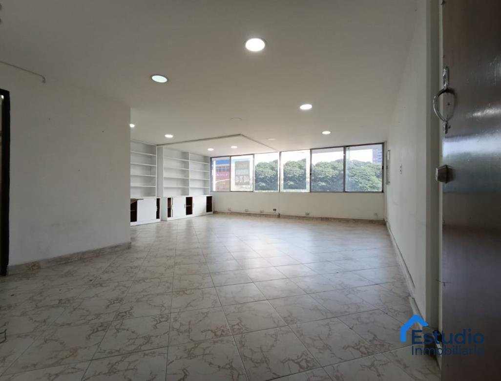 VENTA OFCINA MEDELLIN COD 1613809