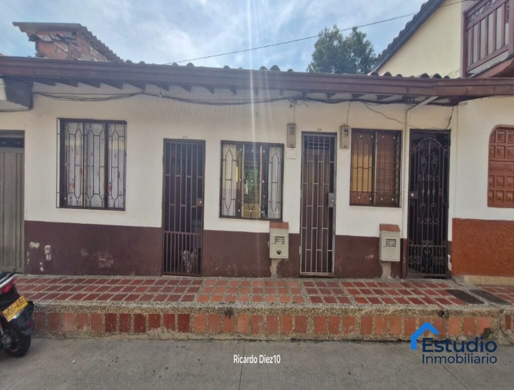 VENTA CASA TARZO COD 1624486