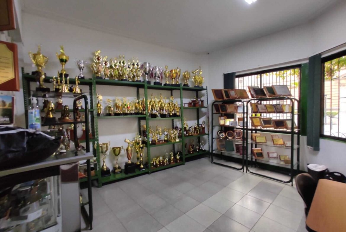 VENTA LOCAL MEDELLIN COD 1302067