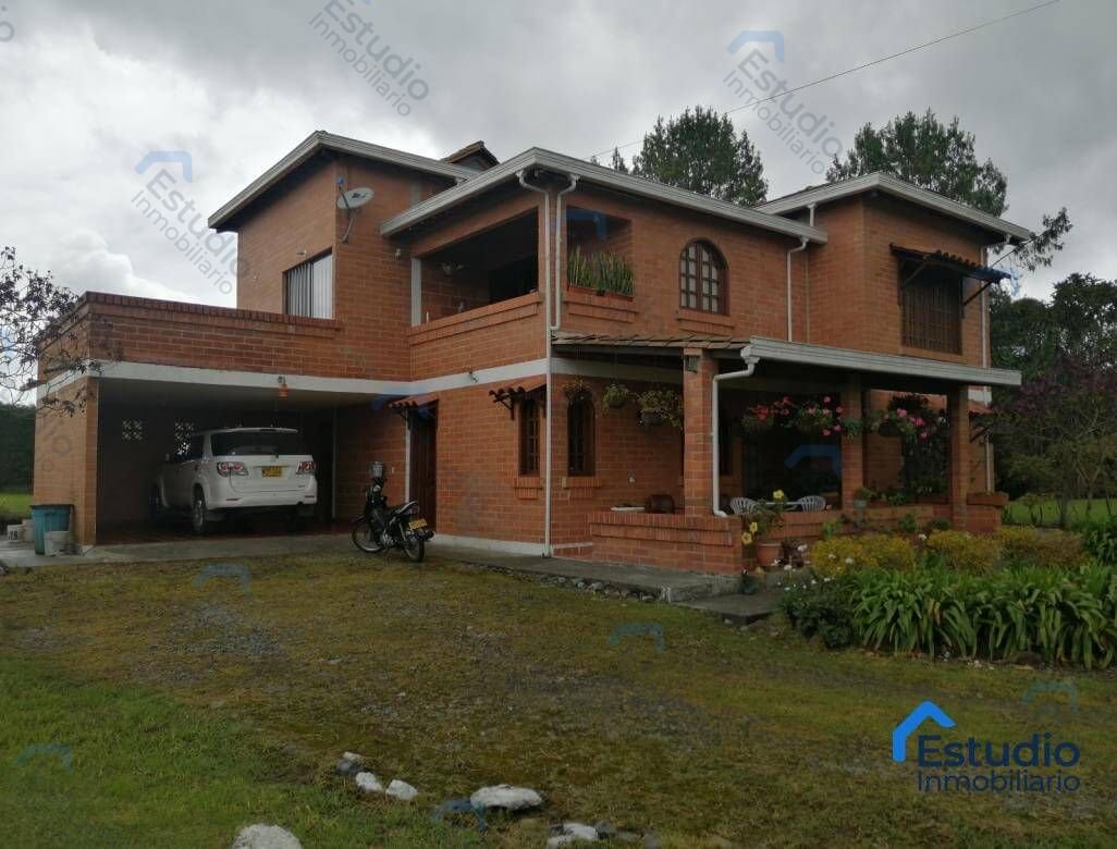 VENTA CASA CAMPESTRE MEDELLIN SANTA ELENA COD 1228333