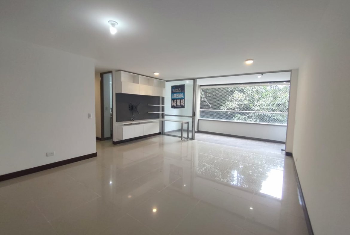 ARRIENDO ENVIGADO APARTAMENTO COD 1685896