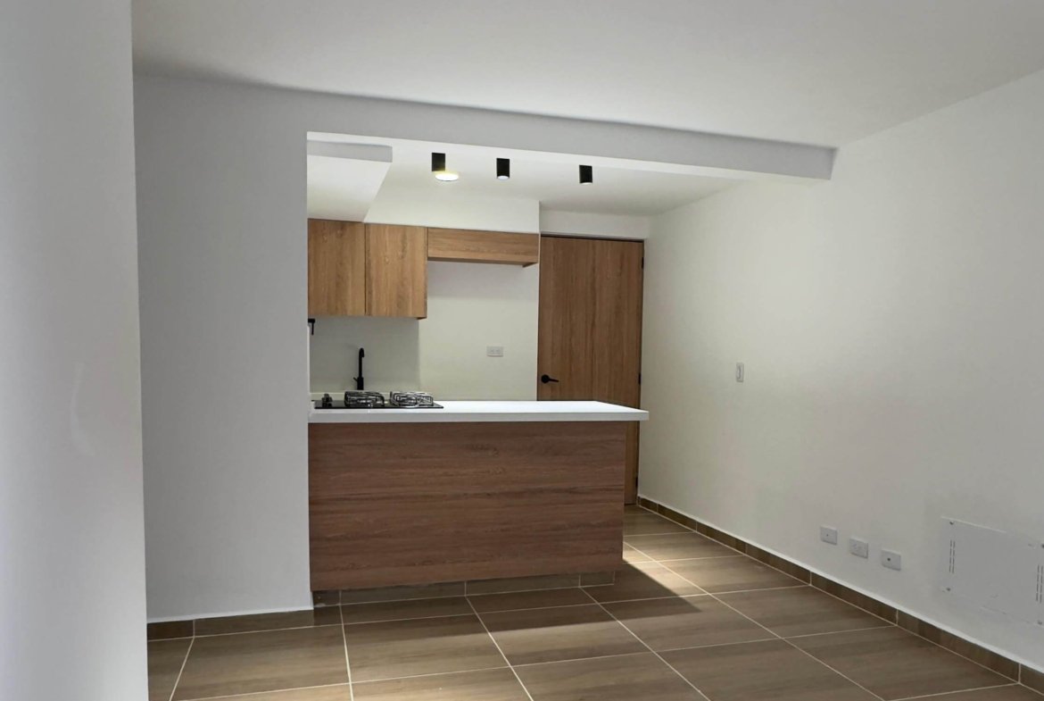 VENTA APARTAMENTO SABANETA COD 1694608