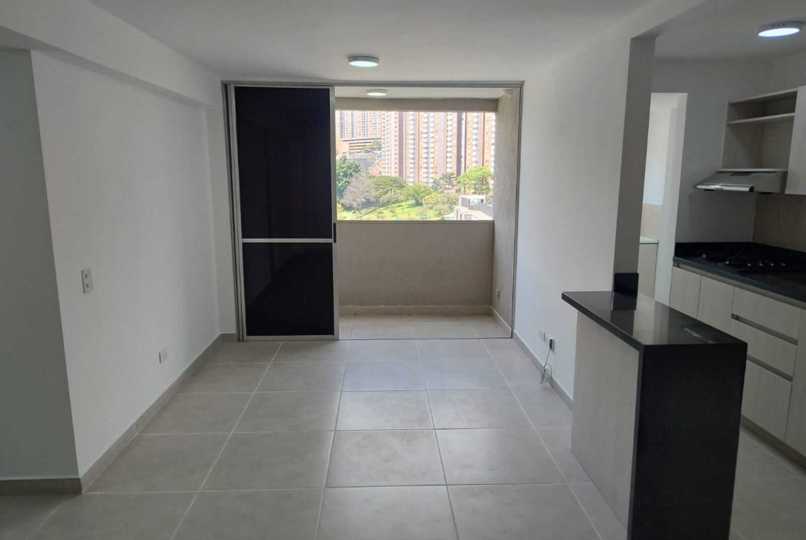 ARRIENDO BELLO APARTAMENTO COD 1694768