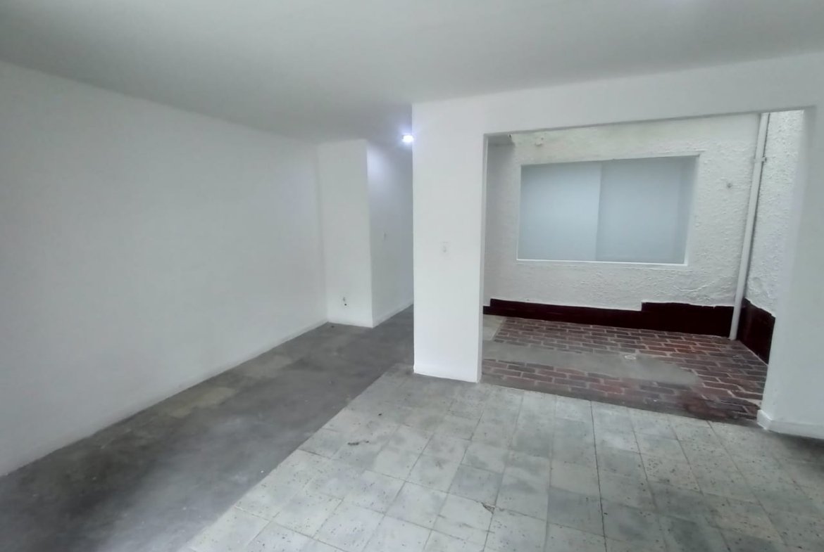 ARRIENDO MEDELLIN CASA COMERCIAL COD 1687828