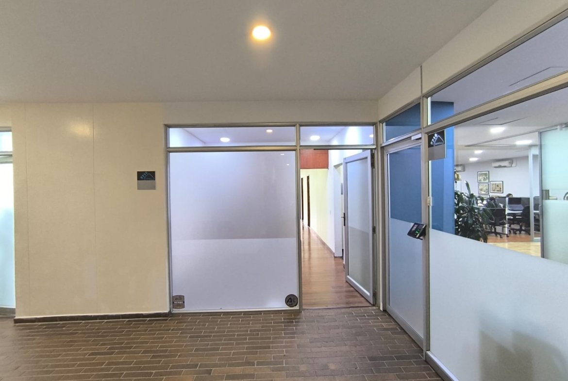 ARRIENDO MEDELLIN OFICINA LOS BALSOS COD 1723577