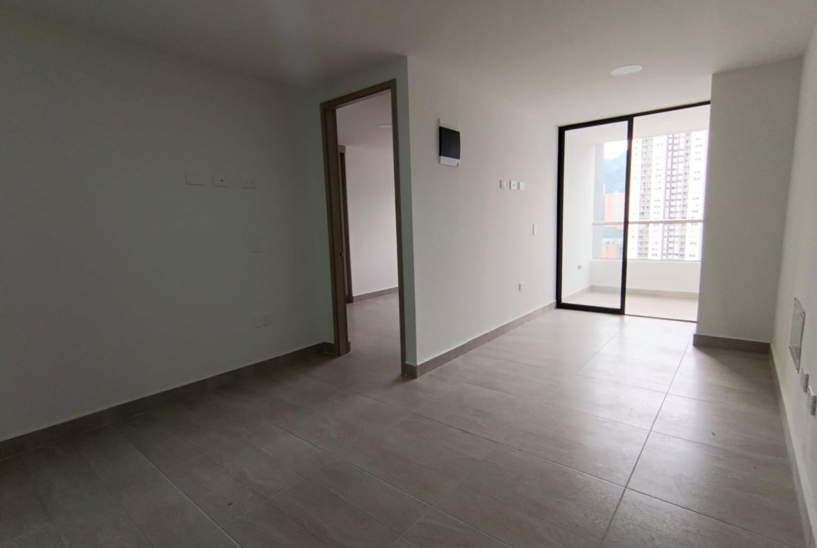 ARRIENDO SABANETA APARTAMENTO CALLE LARGA COD 1721784