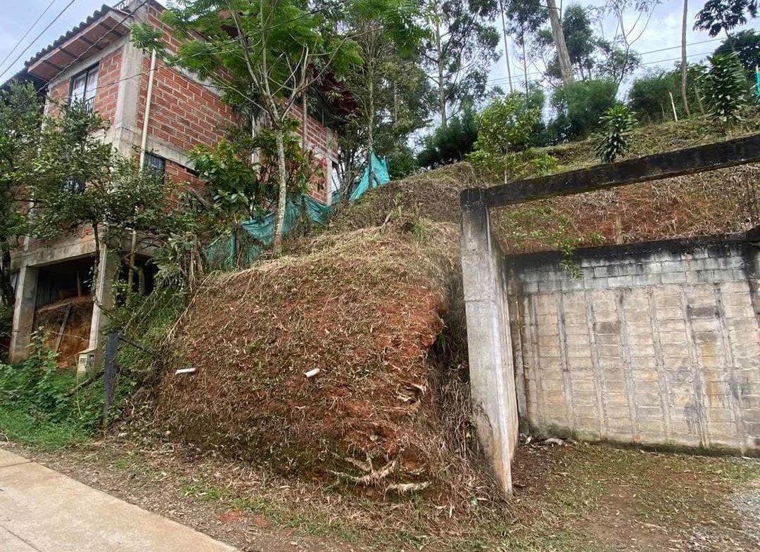 VENTA LOTE CALDAS VEREDA LA CORRALA COD 1718192 