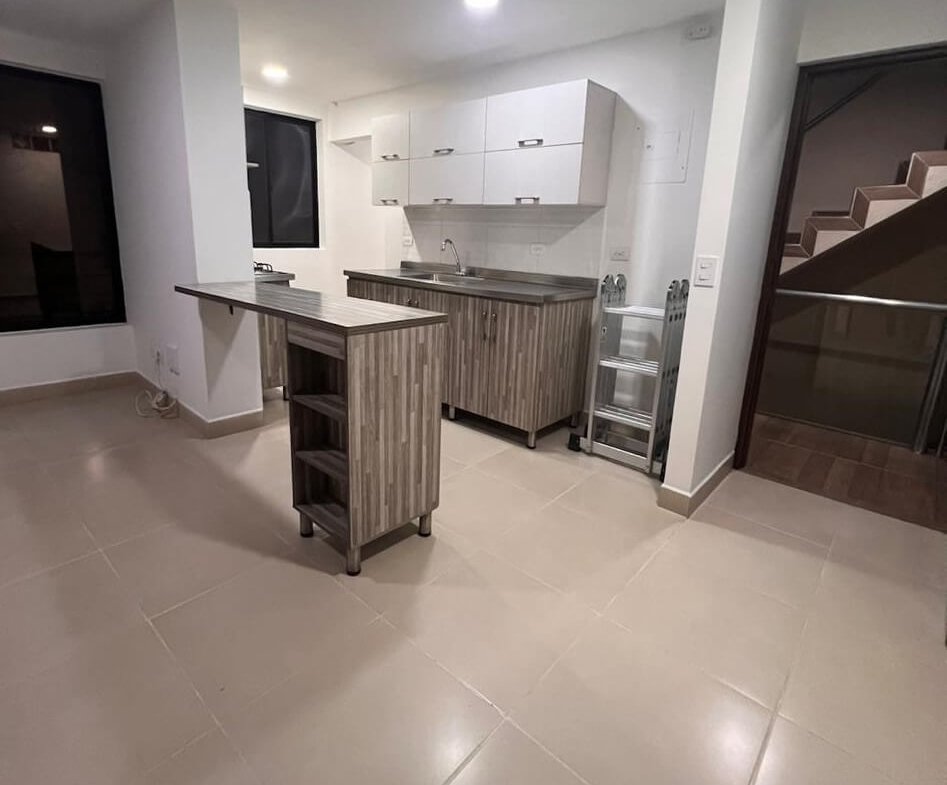 VENTA APARTAMENTO MEDELLN ARANJUEZ COD 1729657