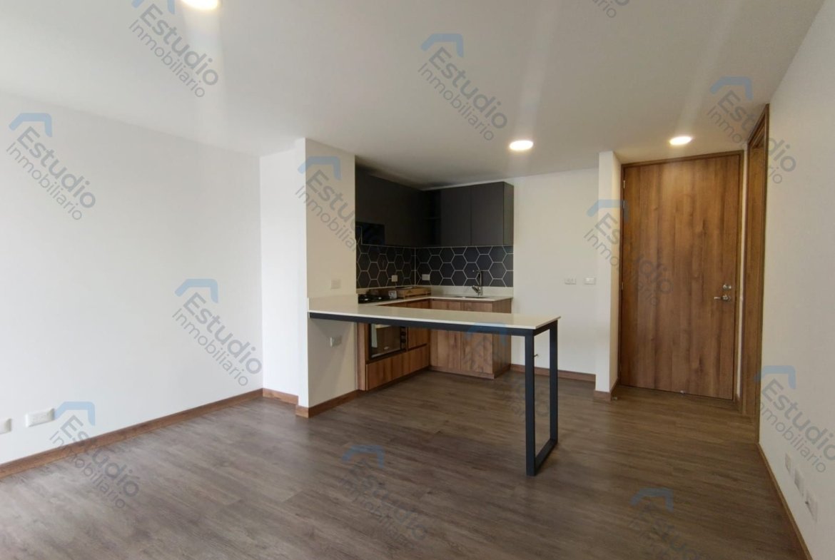 ARRIENDO ENVIGADO APARTAMENTO LAS VEGAS COD 1748886