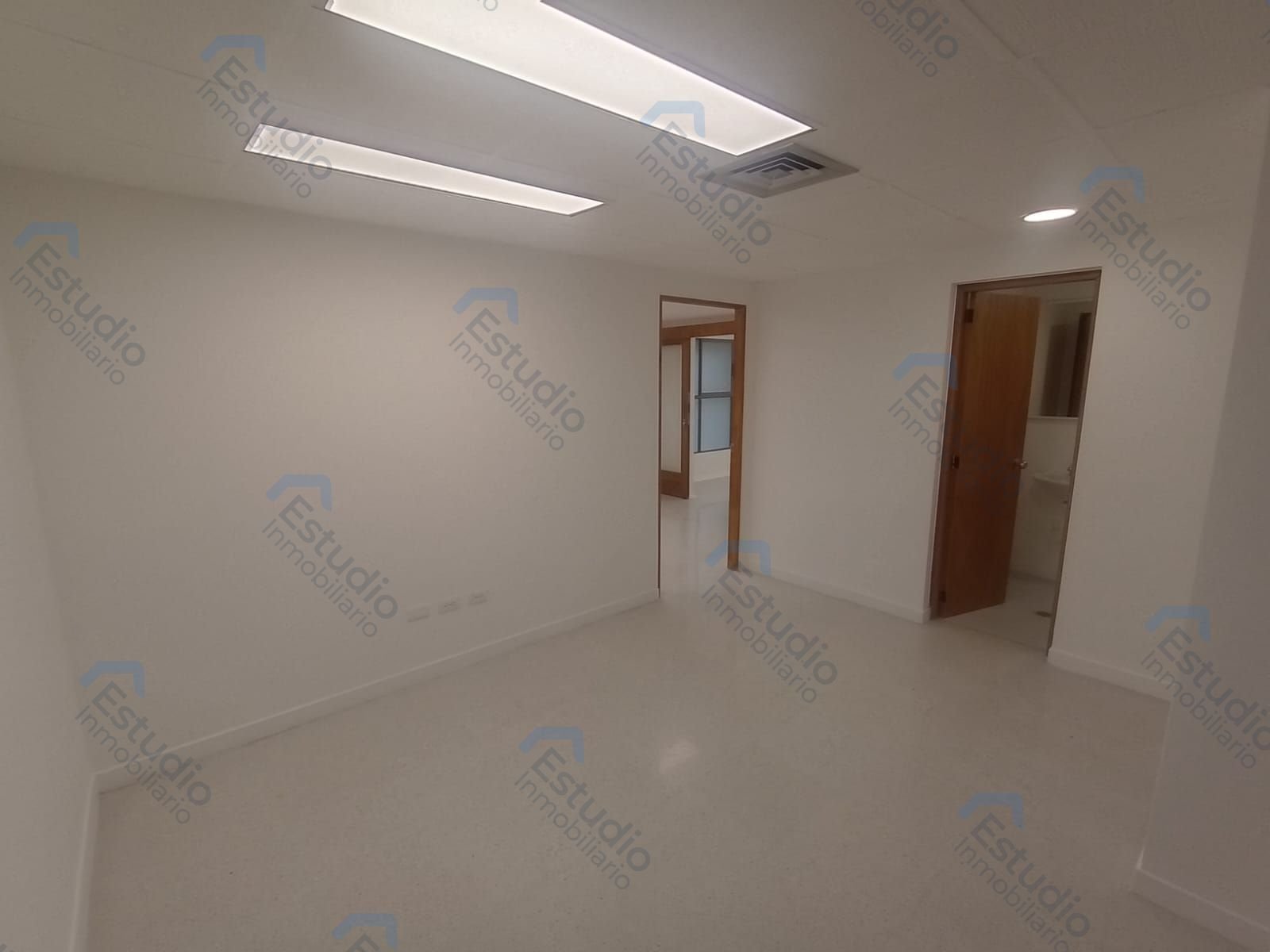 watermarked-img-1775770357439-10-11