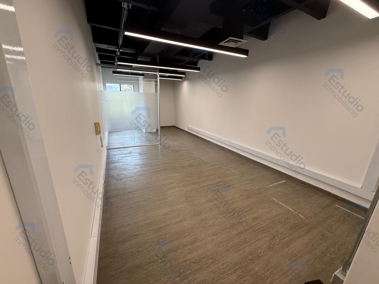 watermarked-img-1776804126765-0-1
