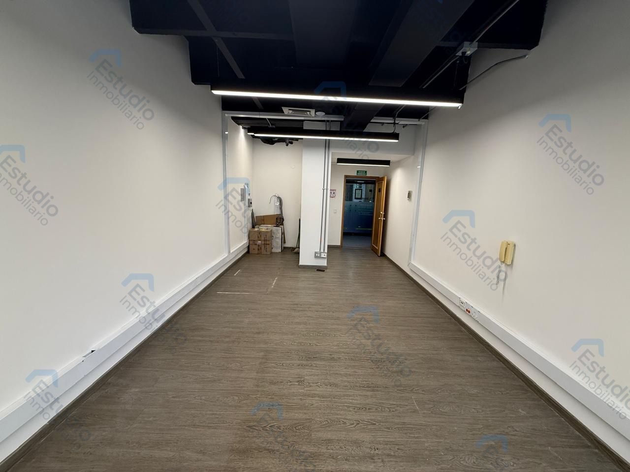 watermarked-img-1776804126765-8-9