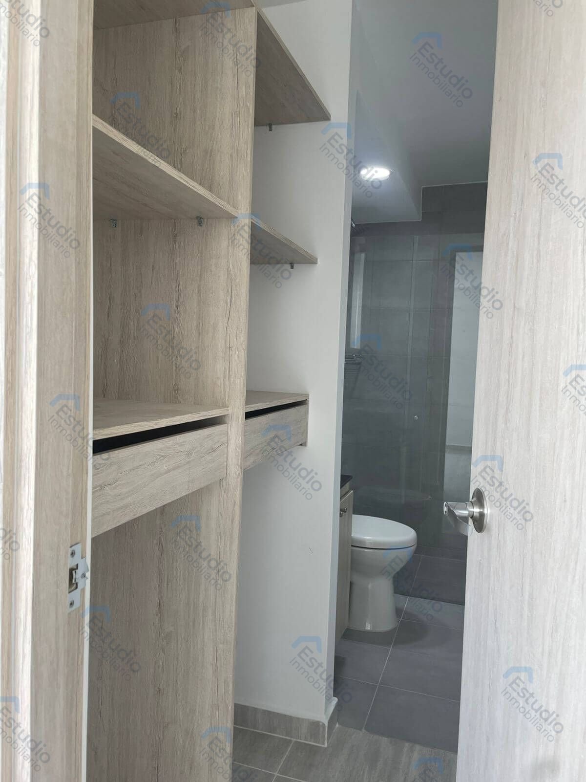 watermarked-img-1777581965839-9-11