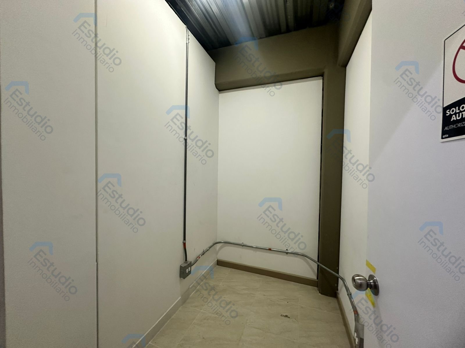 watermarked-img-1778533479127-10-11