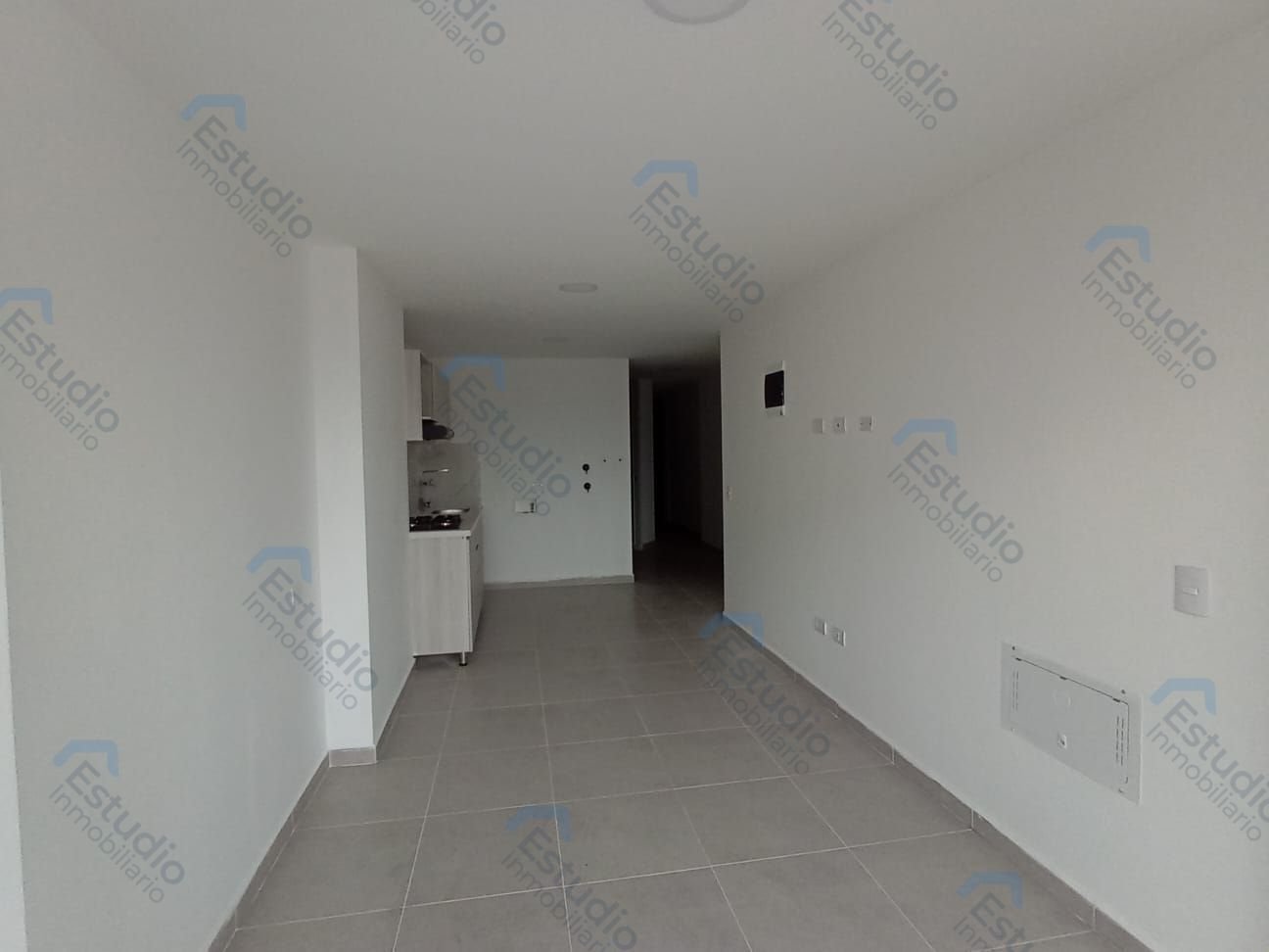 watermarked-img-1783614270026-3-4
