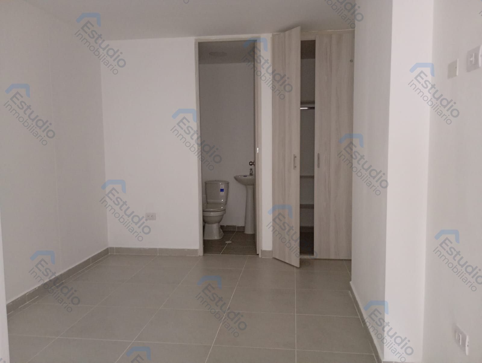 watermarked-img-1783614270026-8-9