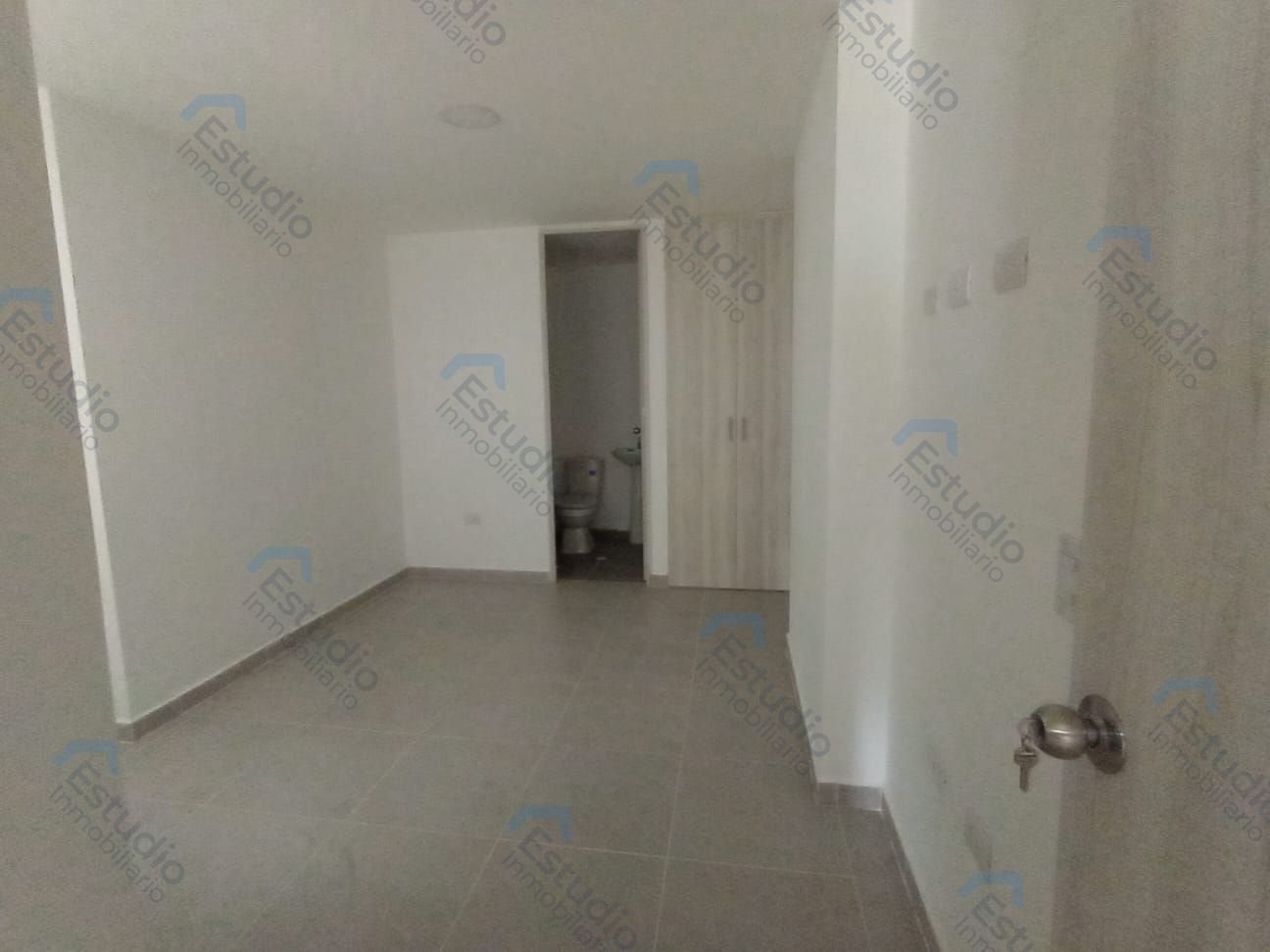 watermarked-img-1783614270026-9-10