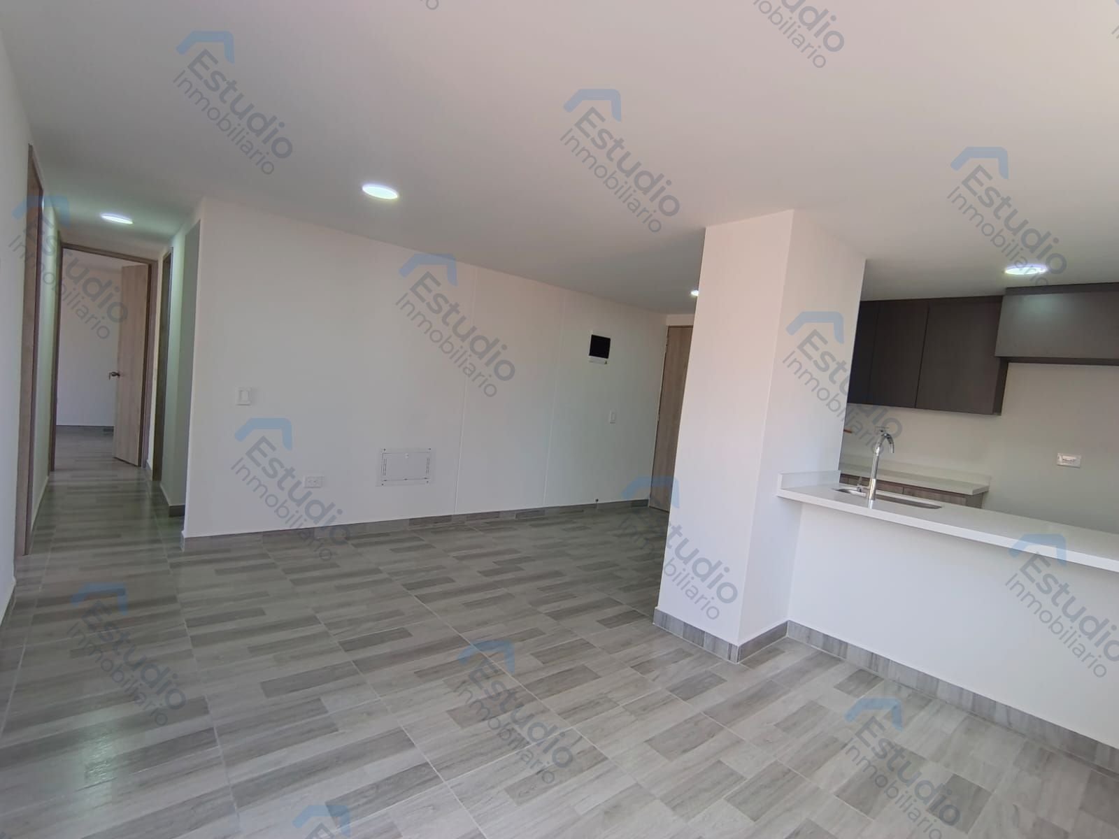 watermarked-img-1784313407478-1-2