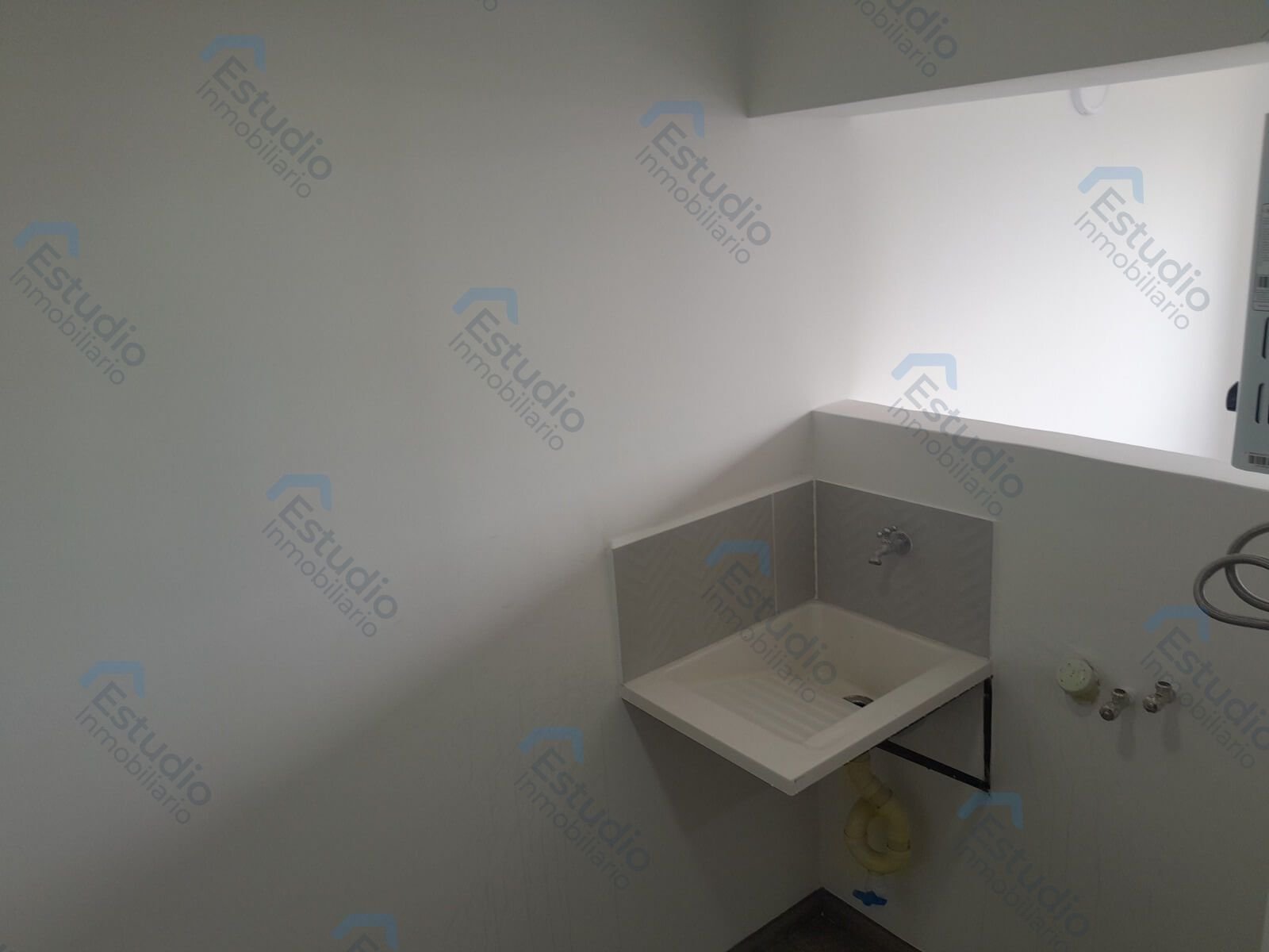 watermarked-img-1784908412984-2-3