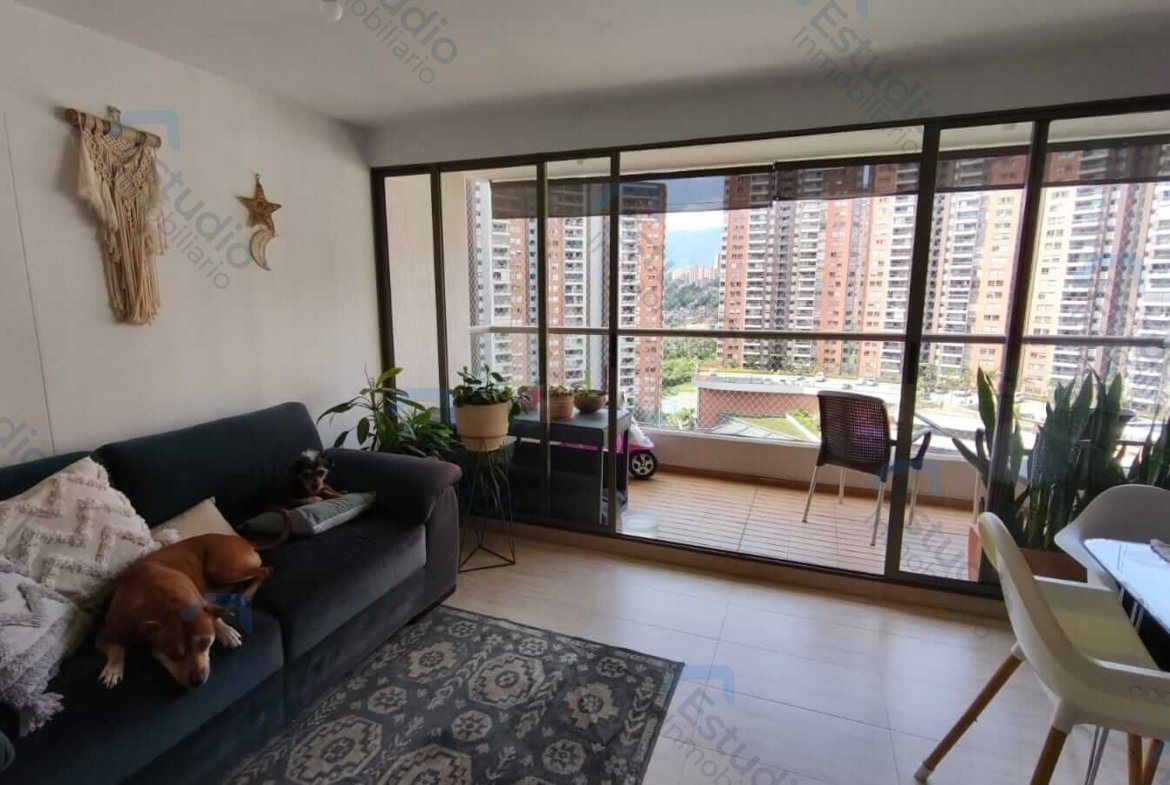 ARRIENDO MEDELLIN APARTAMENTO LOMA DE LOS BERNAL COD 1790120