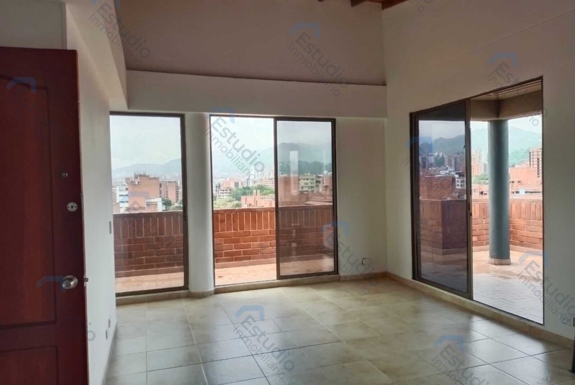 ARRIENDO MEDELLIN APARTAMENTO LAURELES COD 1794675