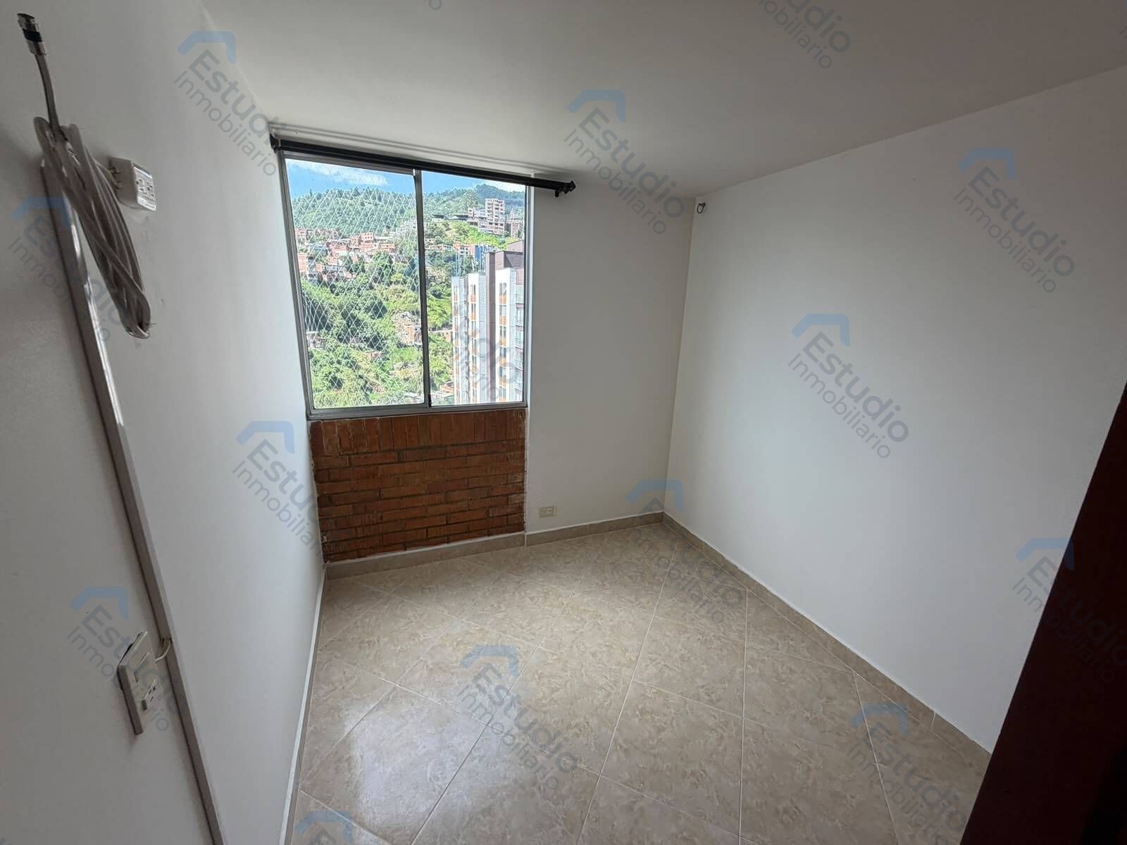 watermarked-img-1788967823016-4-5