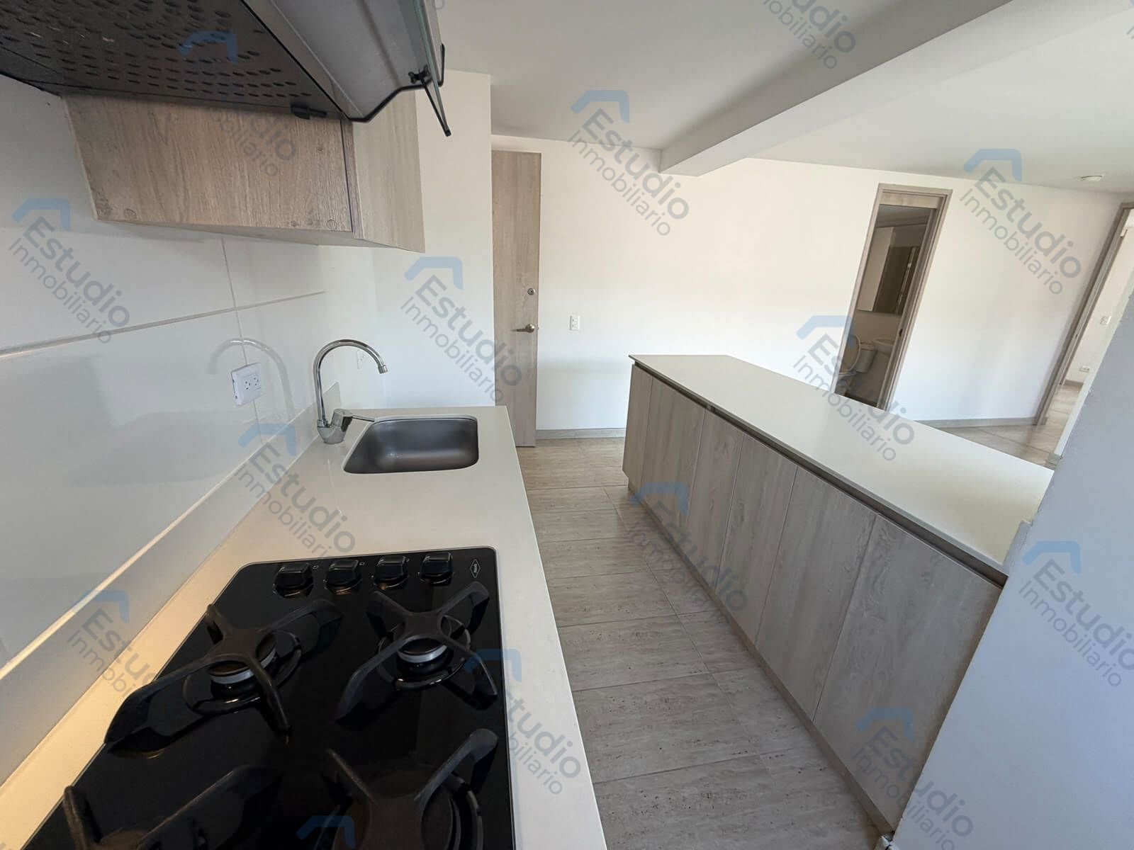 watermarked-img-1789229151232-3-4