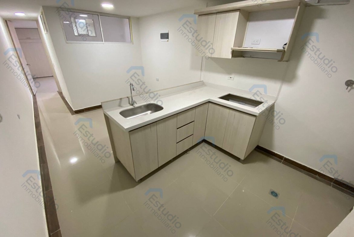 ARRIENDO MEDELLIN APARTAESTUDIO MANRIQUE CENTRAL COD 1801083 