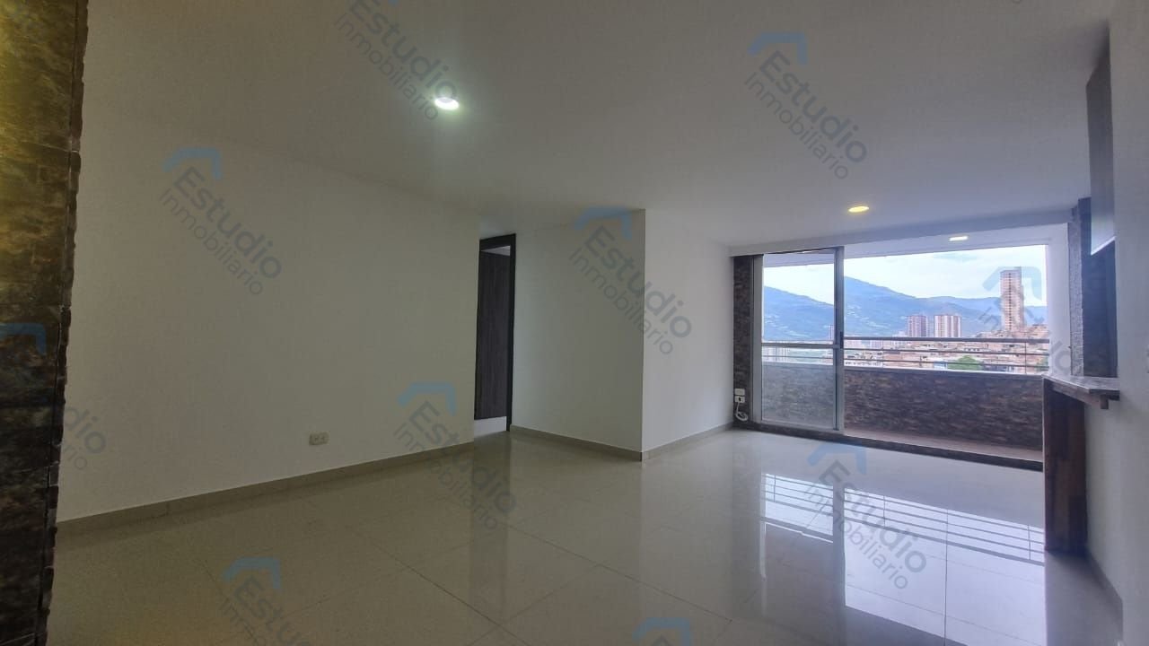 watermarked-img-1789680356544-0-1