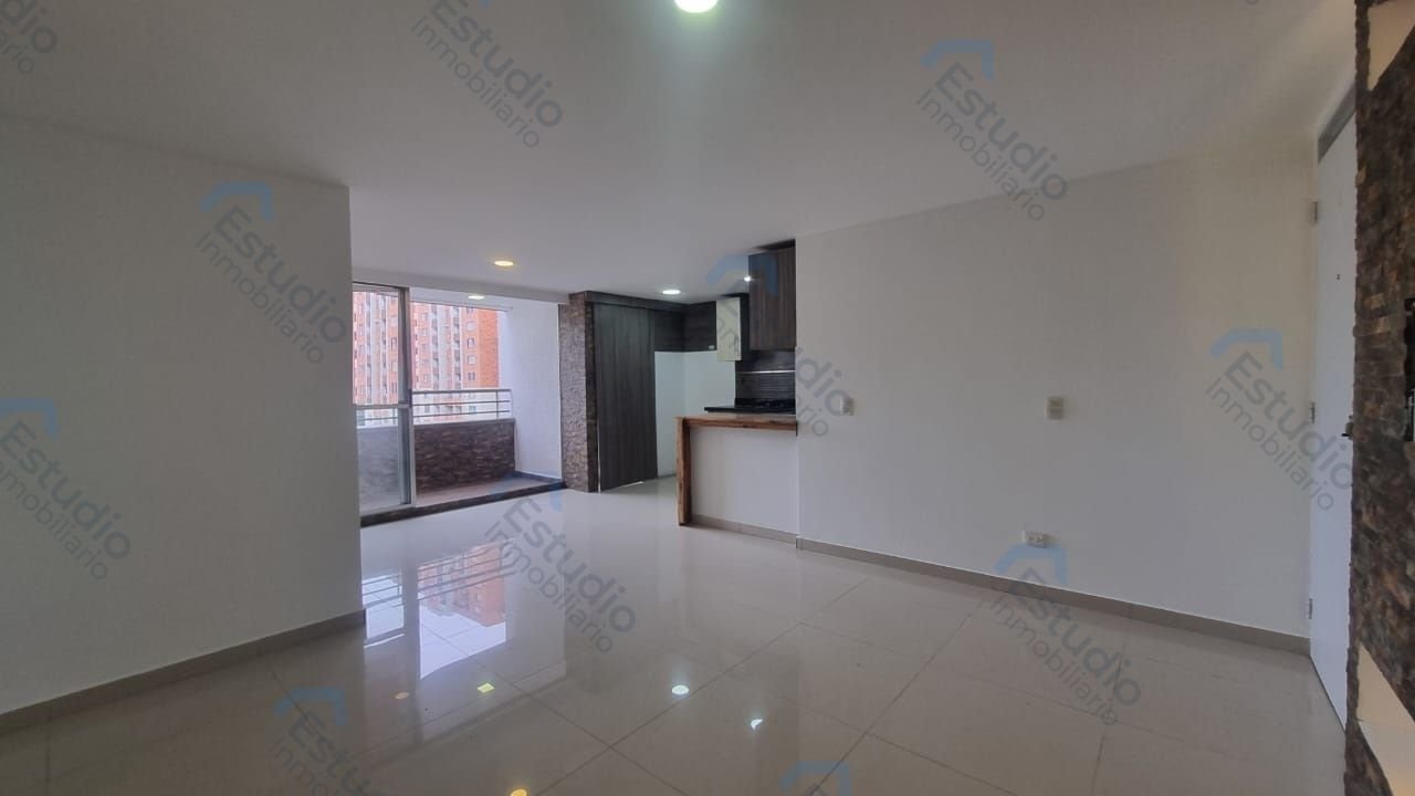 watermarked-img-1789680356544-2-3